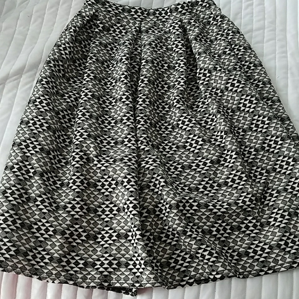 very cute shirt with pleats